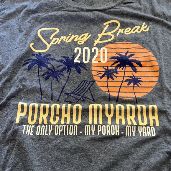 BNWOT SHESHOW Spring Break 2020 Shirt Size Medium - Picture 3 of 3